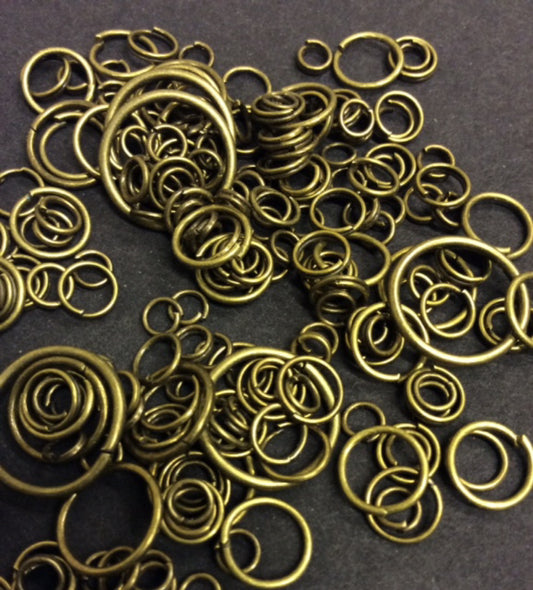 Jump Rings Various Sizes and Colours  pack 200 gold